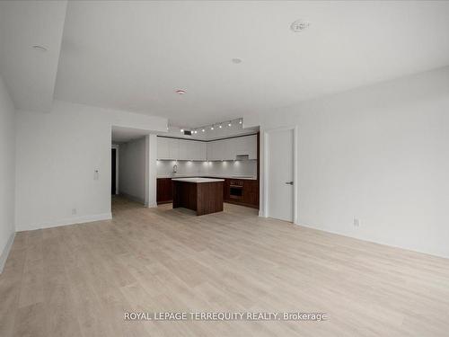 1406-33 Frederick Todd Way, Toronto, ON - Indoor Photo Showing Other Room