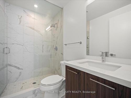 1406-33 Frederick Todd Way, Toronto, ON - Indoor Photo Showing Bathroom