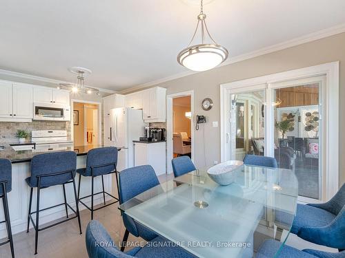 236 Nottingham Dr, Oakville, ON - Indoor Photo Showing Dining Room