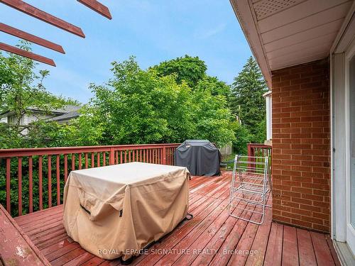 9 Ridge Dr, Oakville, ON 