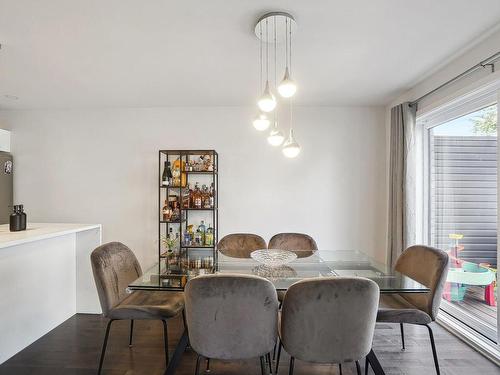 Dining room - 5405 Av. Grenier, Longueuil (Saint-Hubert), QC - Indoor Photo Showing Dining Room