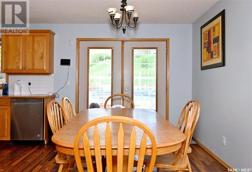 705 Sun Valley Drive, Estevan, SK - Indoor Photo Showing Dining Room