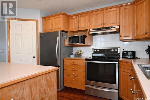 705 Sun Valley Drive, Estevan, SK - Indoor Photo Showing Kitchen With Double Sink