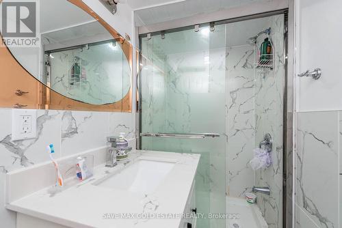 36 Laynard Road, Toronto, ON - Indoor Photo Showing Bathroom