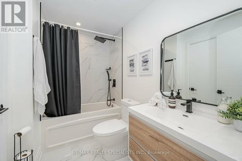 245 Mill Road, Toronto, ON - Indoor Photo Showing Bathroom