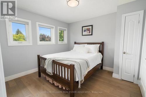 27 Gooderham Drive, Halton Hills, ON - Indoor Photo Showing Bedroom