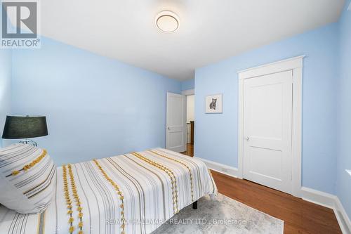 284 Manor Road E, Toronto, ON - Indoor Photo Showing Bedroom