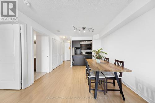 603 - 30 Herons Hill Way, Toronto, ON - Indoor Photo Showing Dining Room