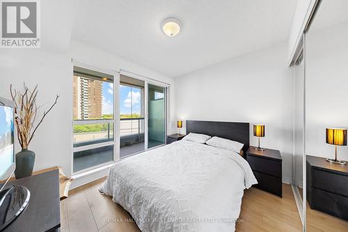 603 - 30 Herons Hill Way, Toronto, ON - Indoor Photo Showing Bedroom