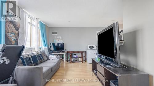2206A - 710 Humberwood Boulevard, Toronto, ON - Indoor Photo Showing Other Room