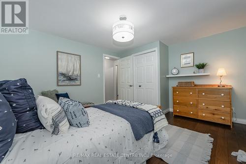 210 Glenforest Road, Cambridge, ON - Indoor Photo Showing Bedroom