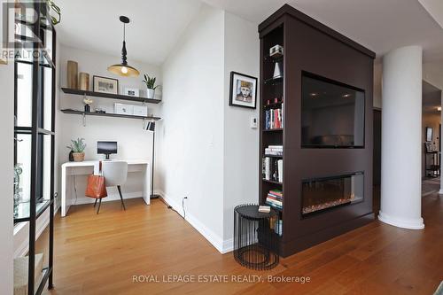 901 - 1100 Kingston Road, Toronto, ON - Indoor With Fireplace