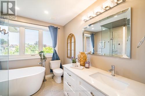 48 Fieldcrest Avenue, Clarington, ON - Indoor Photo Showing Bathroom