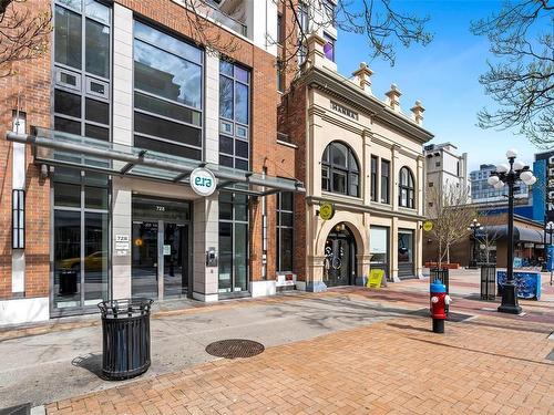 809-728 Yates St, Victoria, BC - Outdoor With Facade