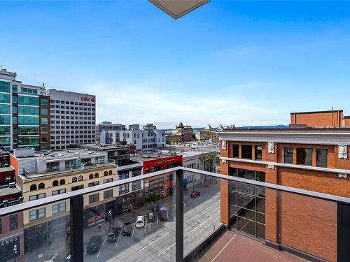 809-728 Yates St, Victoria, BC - Outdoor