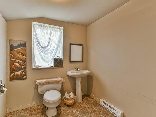 Salle de bains - 136 Ch. De La Gare, Piedmont, QC - Indoor Photo Showing Bathroom