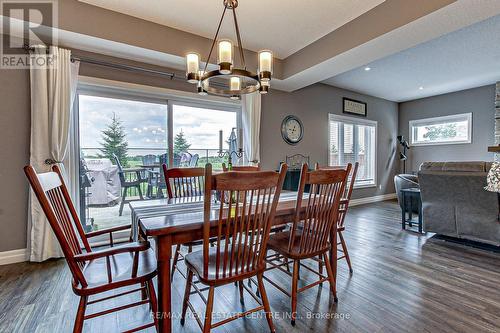 587 Hawthorne Place, Woodstock, ON - Indoor Photo Showing Dining Room