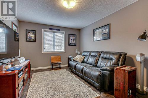 587 Hawthorne Place, Woodstock, ON - Indoor