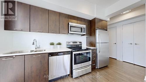 3704 - 2200 Lake Shore Boulevard W, Toronto, ON - Indoor Photo Showing Kitchen With Double Sink