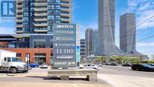 3704 - 2200 Lake Shore Boulevard W, Toronto, ON - Outdoor With Facade