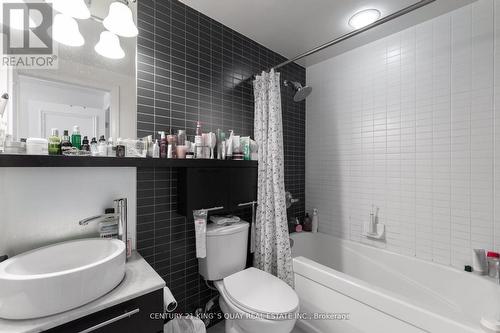 3608 - 21 Carlton Street, Toronto, ON - Indoor Photo Showing Bathroom