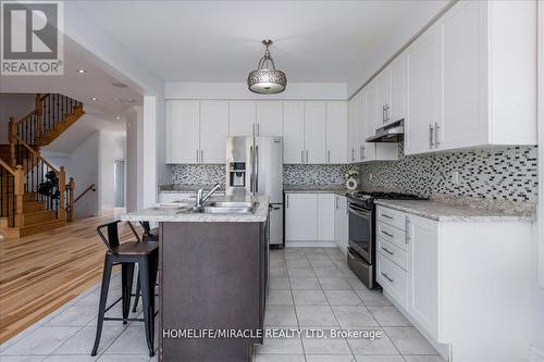 71 Michaelis Street, New Tecumseth, ON - Indoor Photo Showing Kitchen With Double Sink With Upgraded Kitchen