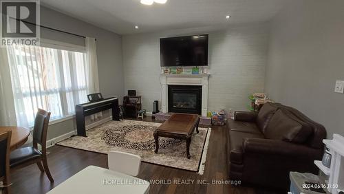 330 Holden Street, Collingwood, ON - Indoor Photo Showing Living Room With Fireplace