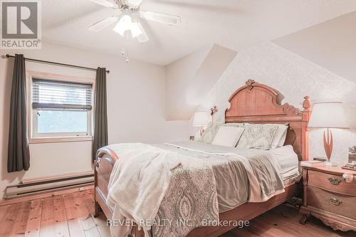 86 Four Points Road, Kawartha Lakes, ON - Indoor Photo Showing Bedroom