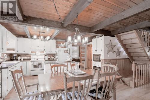 86 Four Points Road, Kawartha Lakes, ON - Indoor Photo Showing Dining Room