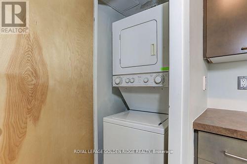 Ph11 - 255 Richmond Street E, Toronto, ON - Indoor Photo Showing Laundry Room