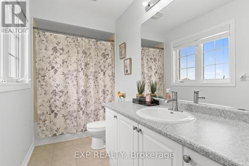 39 Education Road, Brampton, ON - Indoor Photo Showing Bathroom