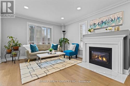 61 Royal Valley Drive, Caledon, ON - Indoor Photo Showing Living Room With Fireplace