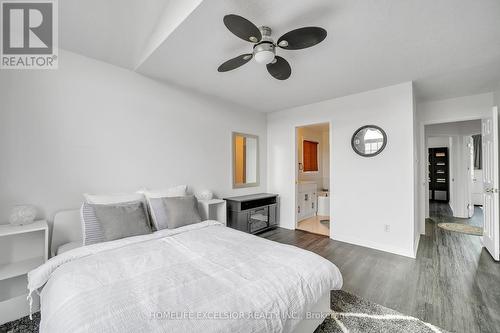 129 Windflower Drive, Kitchener, ON - Indoor Photo Showing Bedroom