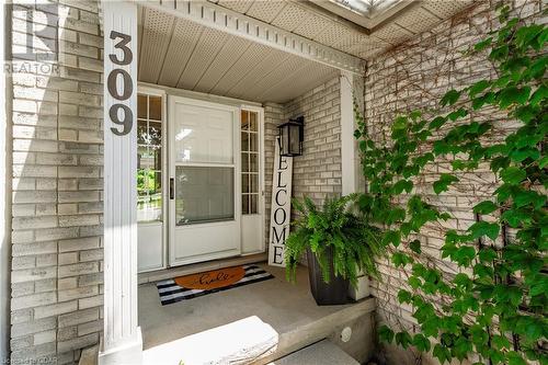 309 Stephanie Drive, Guelph, ON - Outdoor