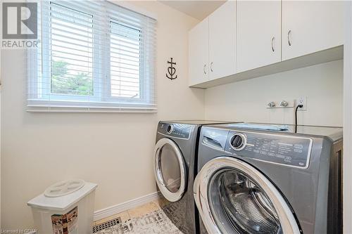 309 Stephanie Drive, Guelph, ON - Indoor Photo Showing Laundry Room