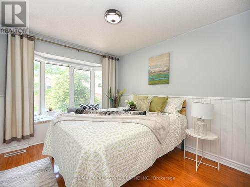 66 - 1240 Westview Terrace, Oakville, ON - Indoor Photo Showing Bedroom