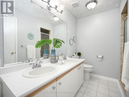 66 - 1240 Westview Terrace, Oakville, ON - Indoor Photo Showing Bathroom