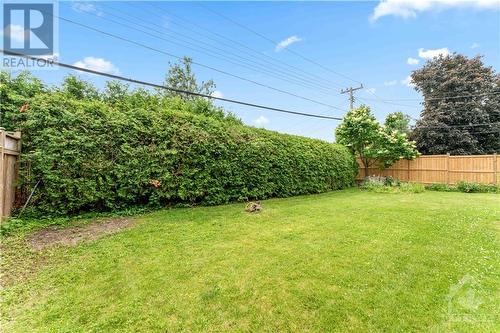 89 Beaver Ridge, Ottawa, ON - Outdoor