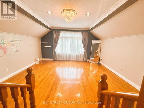 2605 Burnford Trail, Mississauga, ON - Indoor Photo Showing Other Room