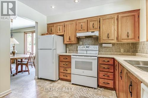 359 Sandra Boulevard W, Greater Sudbury, ON - Indoor Photo Showing Kitchen With Double Sink