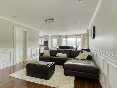 Living room - 5659 Ch. Brassard, Saint-Zénon, QC - Indoor Photo Showing Living Room