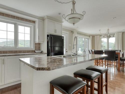 Kitchen - 5659 Ch. Brassard, Saint-Zénon, QC - Indoor