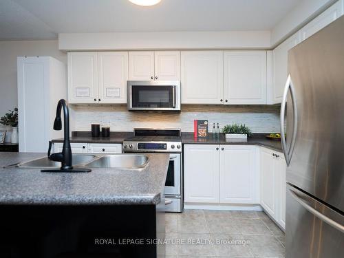 72 Port Union Rd, Toronto, ON - Indoor Photo Showing Kitchen With Stainless Steel Kitchen