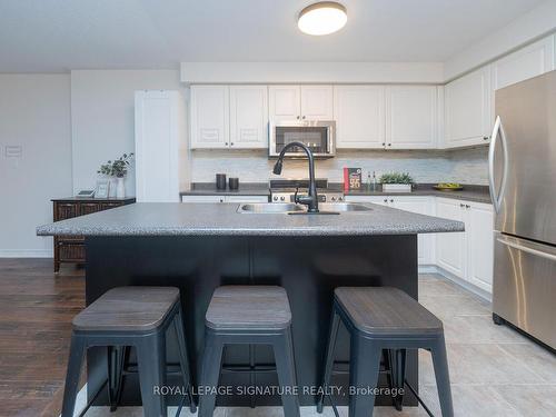 72 Port Union Rd, Toronto, ON - Indoor Photo Showing Kitchen With Stainless Steel Kitchen With Upgraded Kitchen