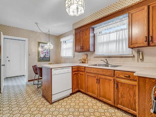 38 Chopin Ave, Toronto, ON - Indoor Photo Showing Kitchen With Double Sink