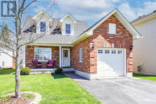 134 Victoria Avenue N, Kawartha Lakes, ON - Outdoor With Deck Patio Veranda With Facade