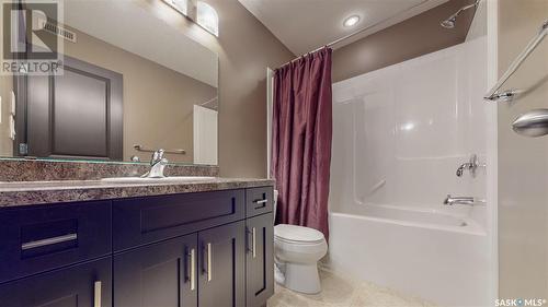 4647 Ellard Court, Regina, SK - Indoor Photo Showing Bathroom