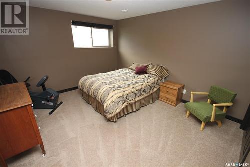 4647 Ellard Court, Regina, SK - Indoor Photo Showing Bedroom