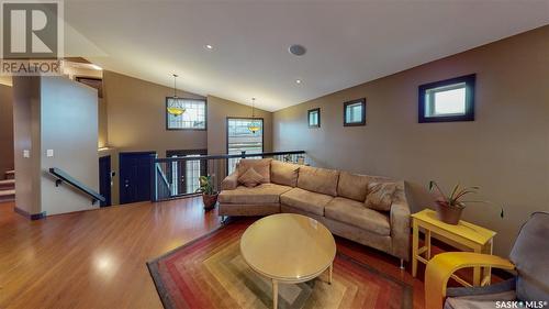 4647 Ellard Court, Regina, SK - Indoor Photo Showing Living Room