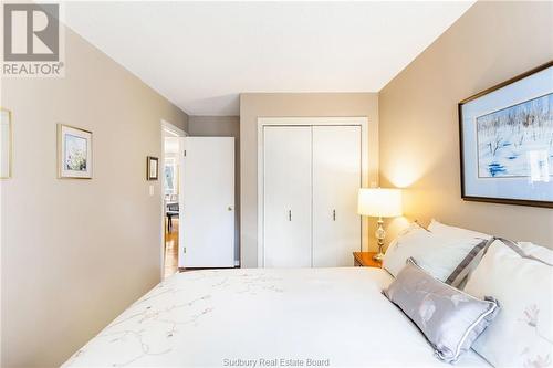 5286 Pine Hill Road, Sudbury, ON - Indoor Photo Showing Bedroom